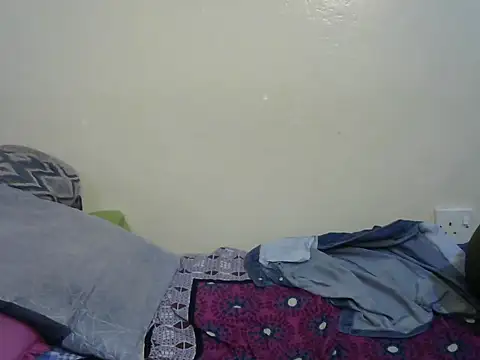 Snapshot of Lavesh_queen chatting on 07.17.26 Lavesh queen online show from 07.17.26
