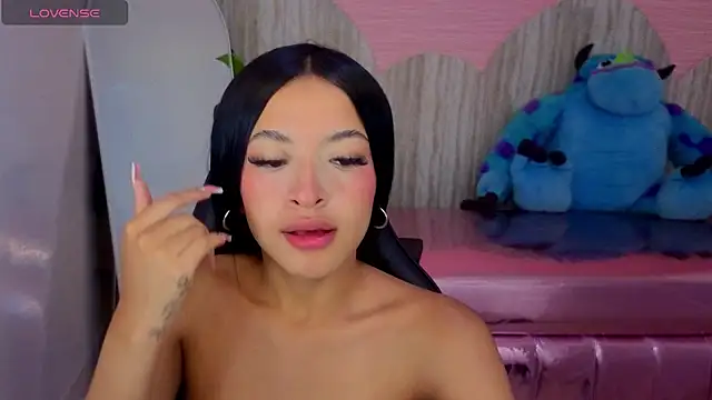 Snapshot of veronica_ros_t chatting on 07.18.26 veronica ros t online show from 07.18.26