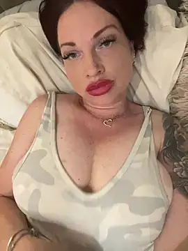 BustyBunny40 online show from 07.18.26