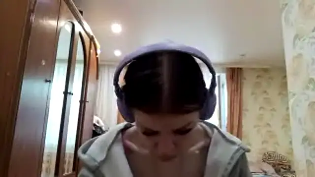 Snapshot of CecilyGraul chatting on 07.18.26 CecilyGraul online show from 07.18.26