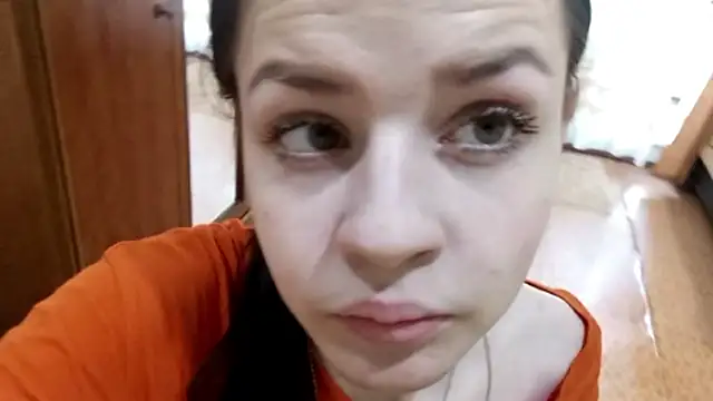Snapshot of CecilyGraul chatting on 07.21.26 CecilyGraul online show from 07.21.26