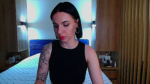 Snapshot of Mindblowing_Woman chatting on 07.21.26 Mindblowing Woman online show from 07.21.26
