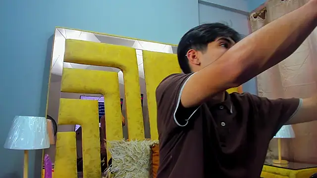 TaylerCruz online show from 07.18.26