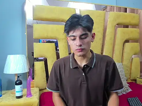 TaylerCruz online show from 07.23.26
