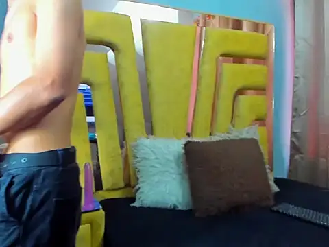TaylerCruz online show from 07.28.26