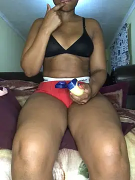 Snapshot of NaughtyShawdy1 chatting on 07.22.26 NaughtyShawdy1 online show from 07.22.26