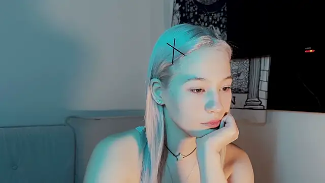 Snapshot of cupcake_soull chatting on 07.15.26 cupcake soull online show from 07.15.26