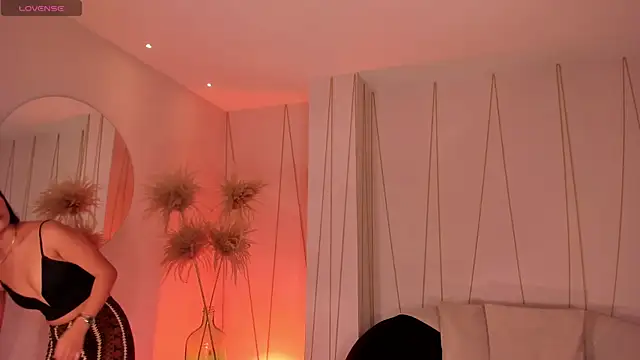 Snapshot of CaitlynBellX chatting on 07.24.26 CaitlynBellX online show from 07.24.26