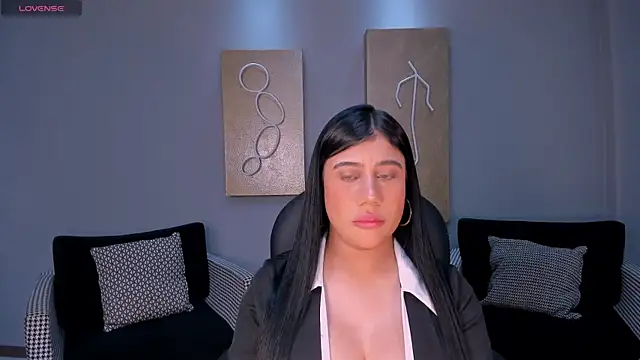 AshleyFerrer  online show from 07.03.26