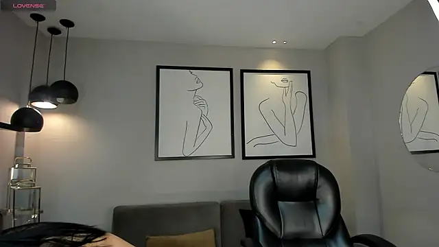 AshleyFerrer  online show from 07.28.26