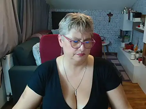 NewHellen4you online show from 07.16.26
