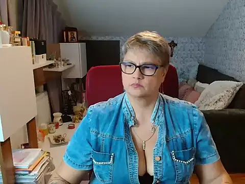 NewHellen4you online show from 07.28.26