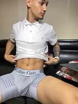 Aaronsexroom online show from 07.23.26
