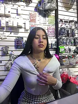Snapshot of dalila_25x chatting on 07.22.26 dalila 25x online show from 07.22.26