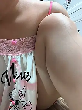 Snapshot of _miu__love_ chatting on 07.24.26 miu love online show from 07.24.26