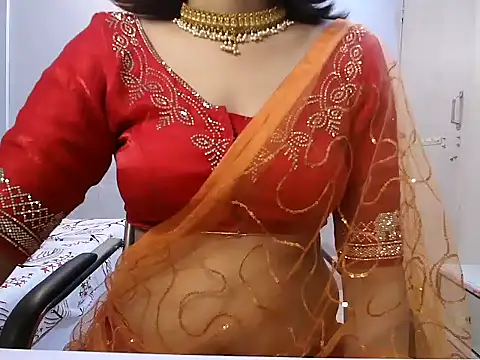 Snapshot of horny_prisha chatting on 07.23.26 horny prisha online show from 07.23.26