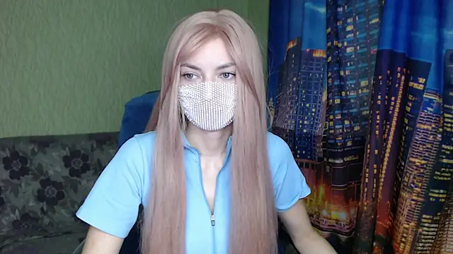 Snapshot of ShynessSophie chatting on 07.15.26 ShynessSophie online show from 07.15.26