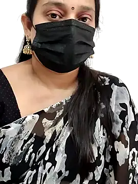 Snapshot of Deesha_Rani chatting on 07.23.26 Deesha Rani online show from 07.23.26