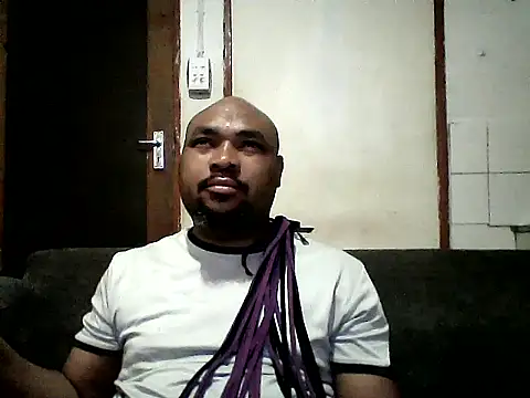 Snapshot of SWEETLEO chatting on 07.04.26 SWEETLEO online show from 07.04.26