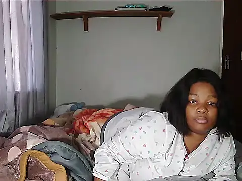 XxxPlumieSweetxxX online show from 07.06.26