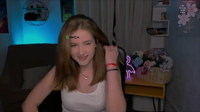 Snapshot of hanna_kiss3 chatting on 07.28.26 hanna kiss3 online show from 07.28.26