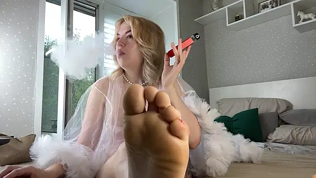 QueenViktoria online show from 07.17.26