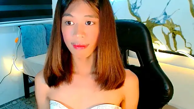 Velvet Aurora online show from 07.05.26