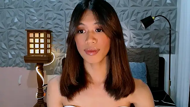 Velvet Aurora online show from 07.12.26