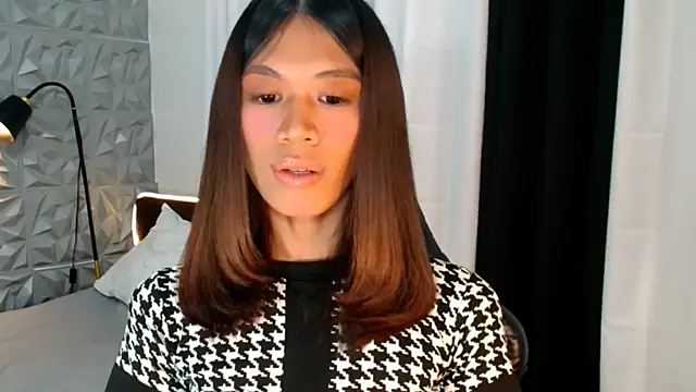 Velvet Aurora online show from 07.28.26