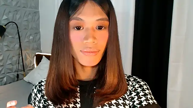 Velvet Aurora online show from 07.28.26