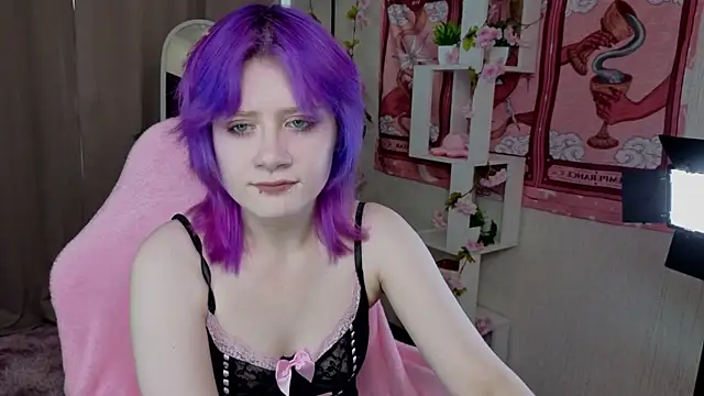 Droll doll  online show from 07.23.26