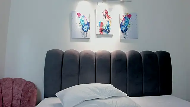 LeilaCole online show from 07.20.26
