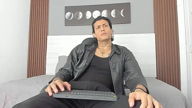 Damian romanoff  online show from 07.06.26
