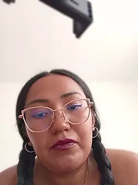 chells  online show from 07.18.26