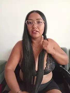 chells  online show from 07.24.26