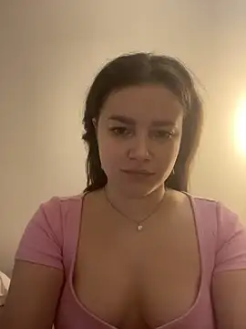 Snapshot of rizzcaprice chatting on 07.21.26 rizzcaprice online show from 07.21.26