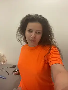 Snapshot of rizzcaprice chatting on 07.24.26 rizzcaprice online show from 07.24.26