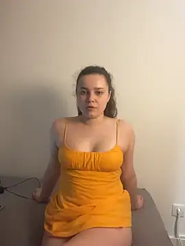 Snapshot of rizzcaprice chatting on 07.26.26 rizzcaprice online show from 07.26.26