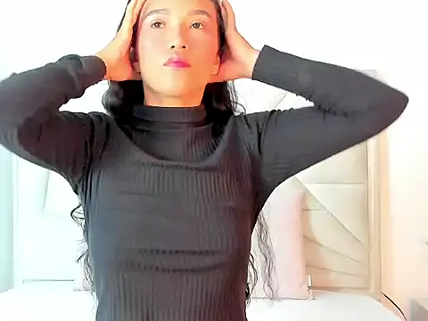 Maddy  18 online show from 07.26.26