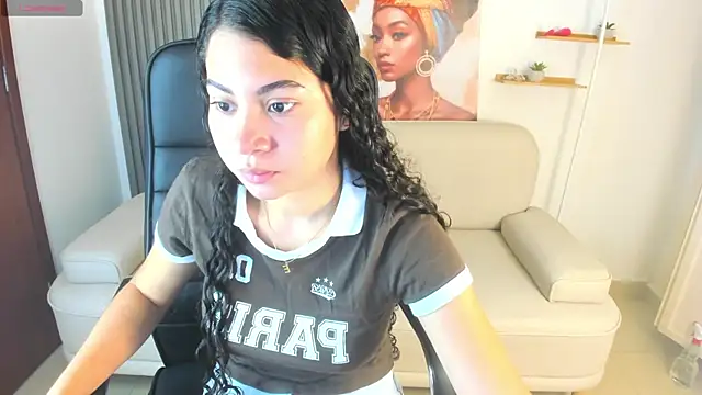 Snapshot of LittleCherryy chatting on 07.22.26 LittleCherryy online show from 07.22.26