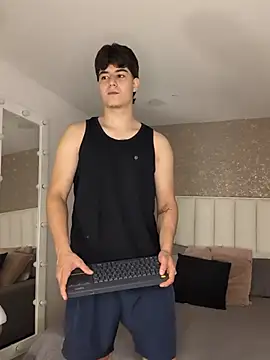 MaxCruz  online show from 07.11.26
