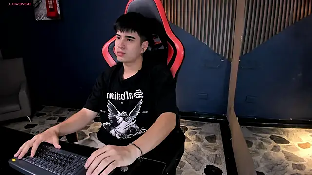 MilanMercier online show from 07.14.26