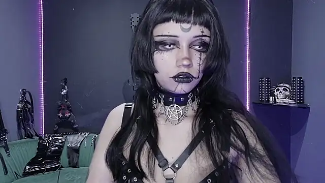 yue  eclipsa online show from 07.12.26