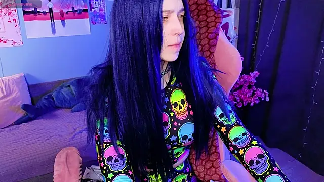 Snapshot of vixen_noir chatting on 07.19.26 vixen noir online show from 07.19.26