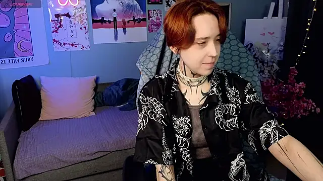Snapshot of vixen_noir chatting on 07.20.26 vixen noir online show from 07.20.26