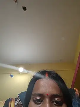 Snapshot of Sexxy-Neha chatting on 07.29.26 Sexxy-Neha online show from 07.29.26