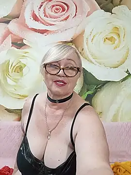 Snapshot of Rita-berry chatting on 07.20.26 Rita-berry online show from 07.20.26