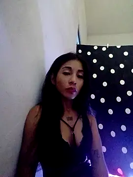 MeganHoott online show from 07.24.26