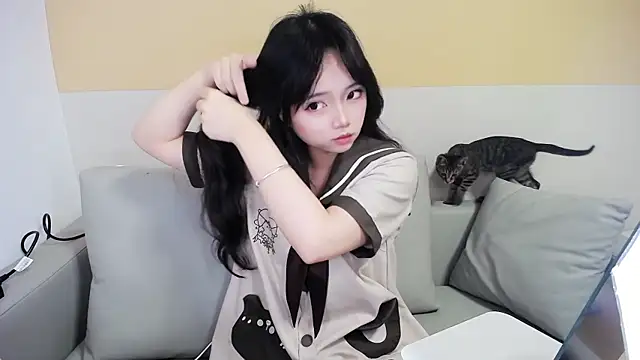 zhen zhen online show from 07.18.26