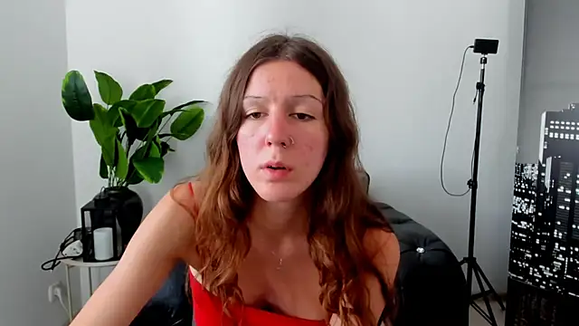 Lunaa x44 online show from 07.14.26